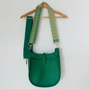 Super Chic Faux Leather Green Crossbody Bag